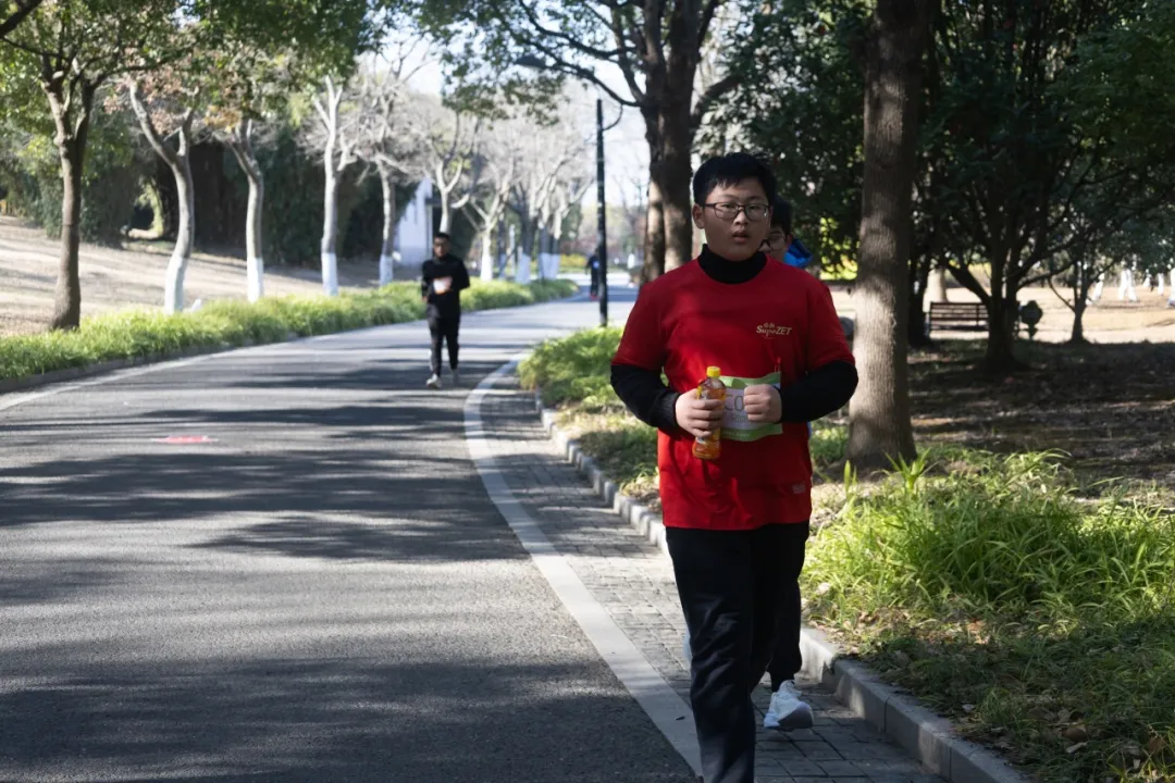 回望2024 启航2025 | AG8亚游股份2025年度战略年会顺利召开